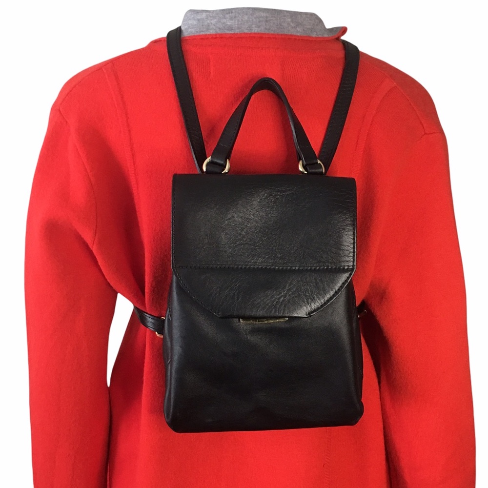 Gianni Charon Italian Genuine Leather Black Backpack